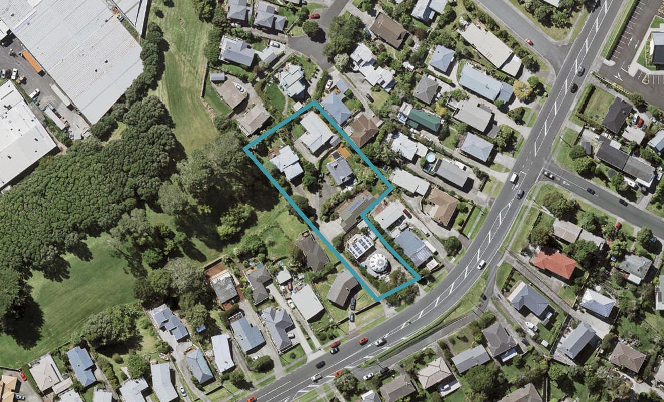 4/296 Sunset Road, Windsor Park, Auckland - Carousel 1