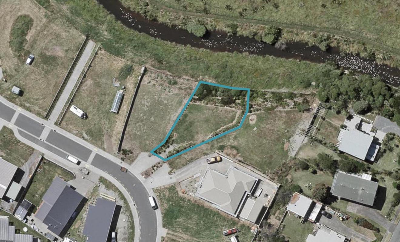19 Seagrass Place, Otaki Beach, Otaki - Carousel 1