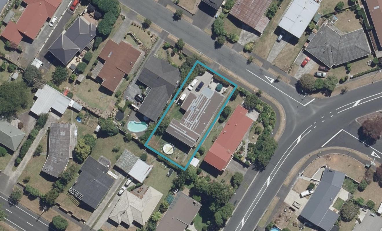 3 Samuel Place, Queenwood, Hamilton - Carousel 1