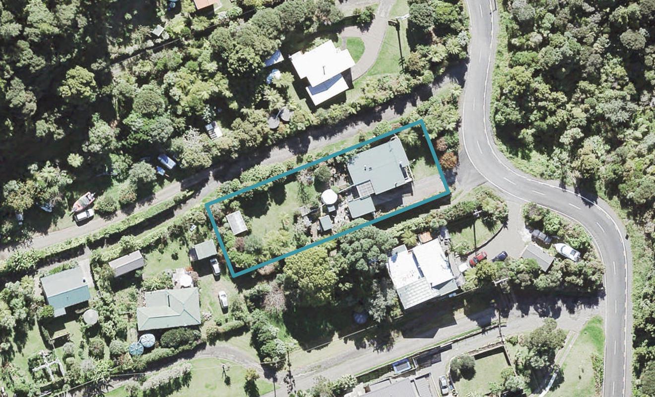 75 Cornwallis Road, Cornwallis, Auckland - Carousel 1