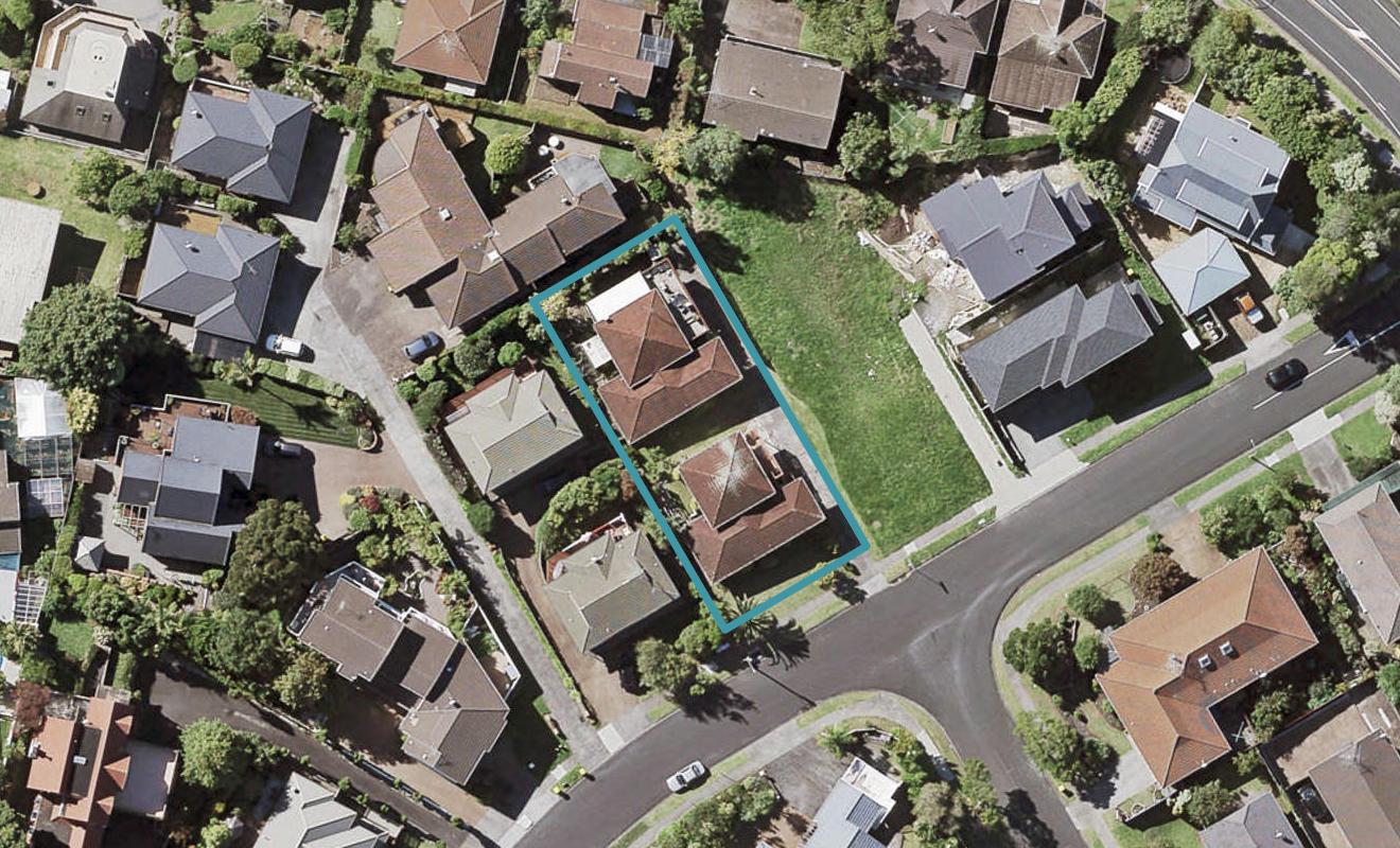 34B Mark Edward Drive, Half Moon Bay, Auckland - Carousel 1