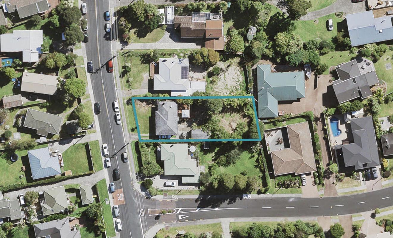 124 Atkinson Road, Titirangi, Auckland - Carousel 1