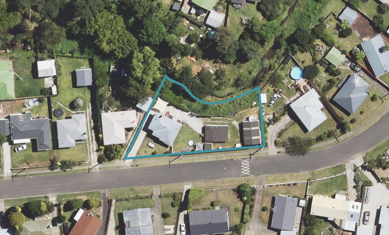 15 Riperata Street, Riverdale, Gisborne - Carousel 1