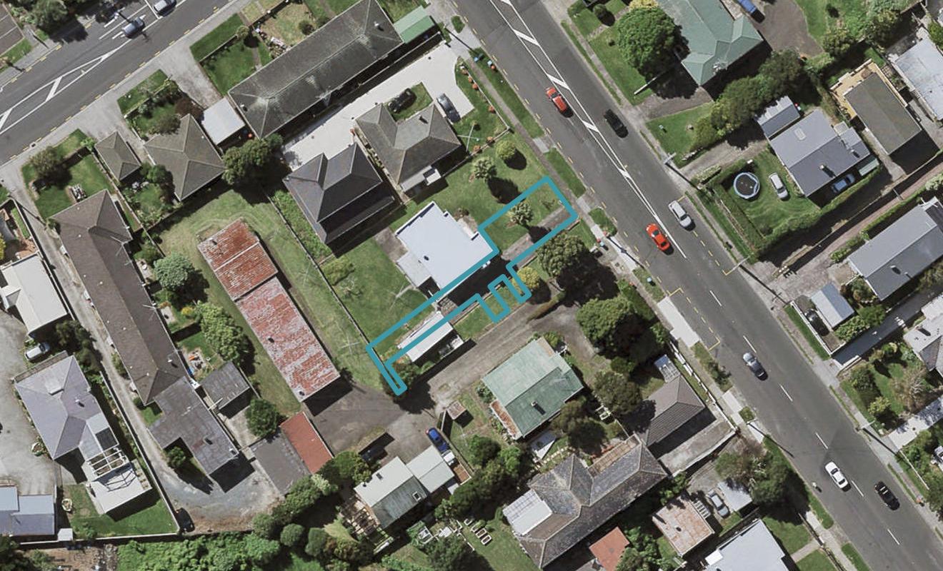 2/14 Lunn Avenue, Mount Wellington, Auckland - Carousel 1