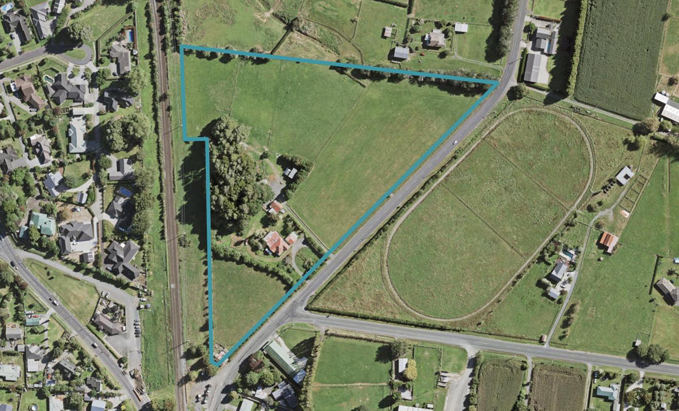 23 Logan Road, Buckland, Pukekohe - Carousel 1