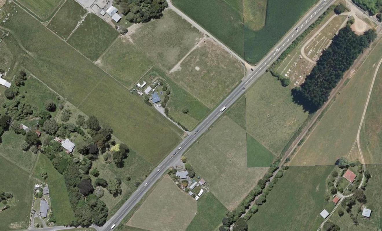 1286 State Highway 1, Manakau, Otaki - Carousel 1