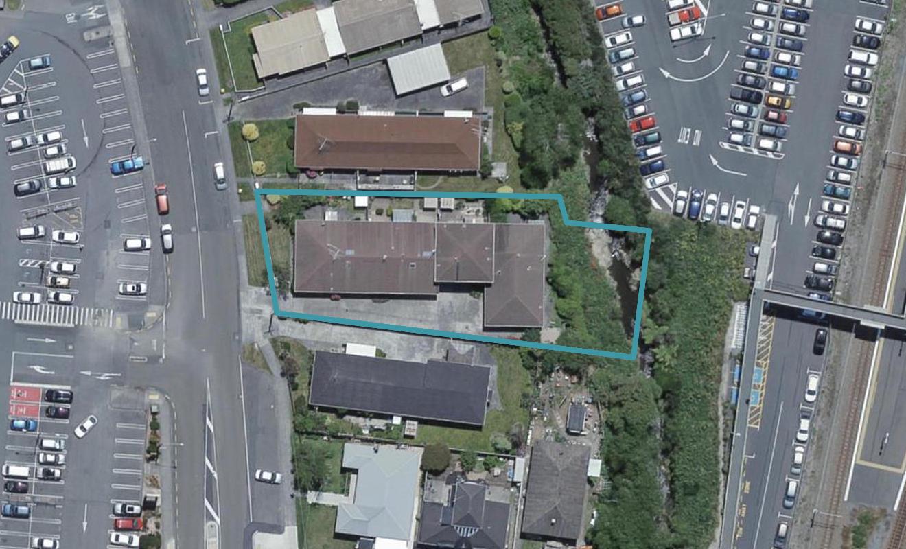44A Oxford Street, Tawa, Wellington - Carousel 1