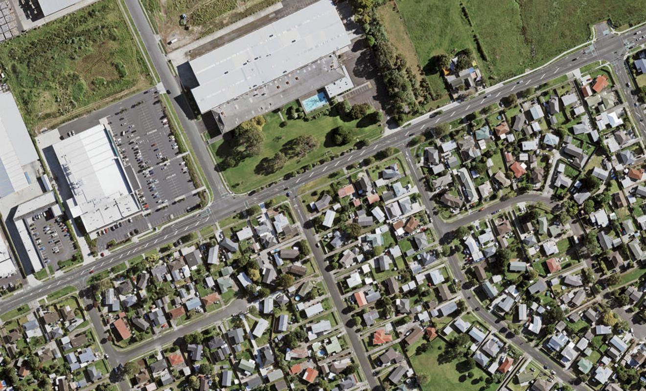 2C Feasegate Street, Manurewa, Auckland - Carousel 1