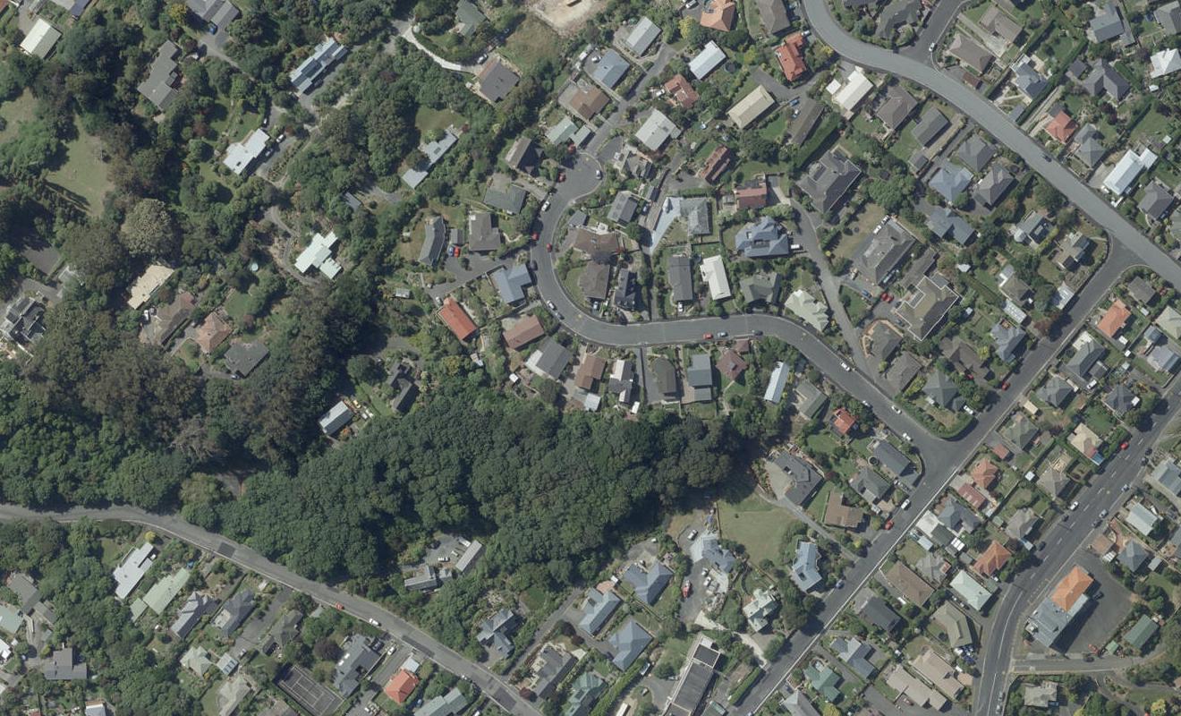 19 Elliffe Place, Shiel Hill, Dunedin - Carousel 1