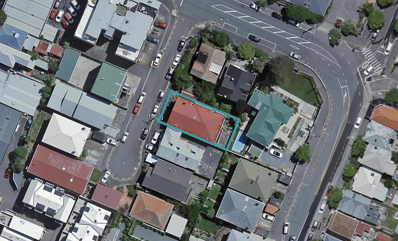 4/1 Moncrieff Street, Mount Victoria, Wellington - Carousel 1