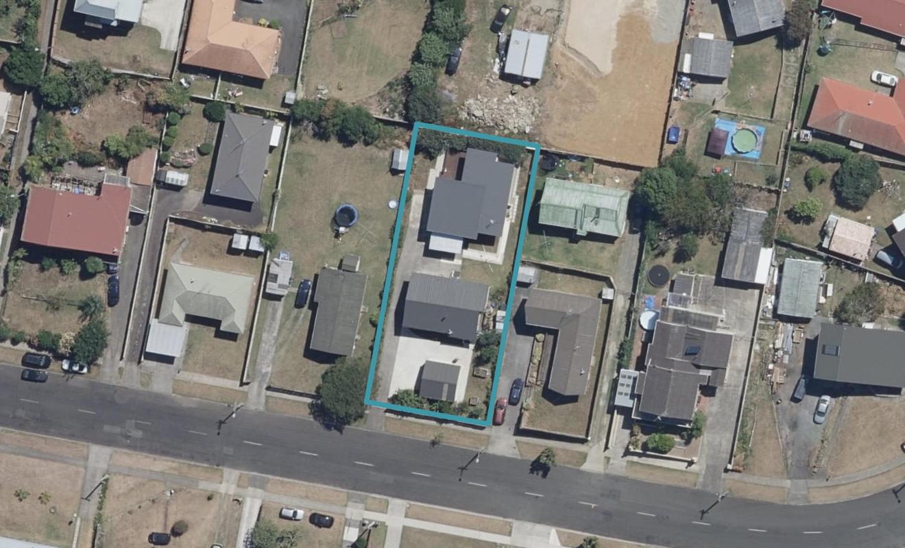 27 Cowley Drive, Temple View, Hamilton - Carousel 1