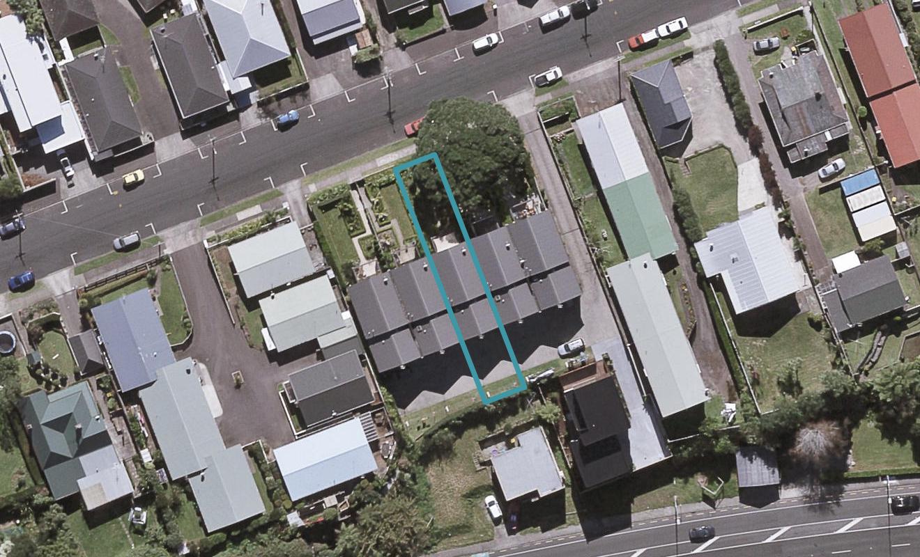 250C Courtenay Street, Strandon, New Plymouth - Carousel 1