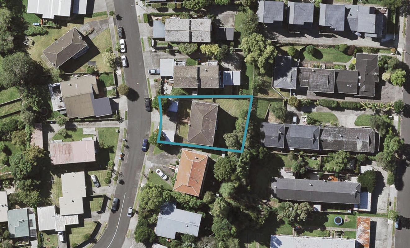 3/11 Cruickshank Crescent, Meadowbank, Auckland - Carousel 1