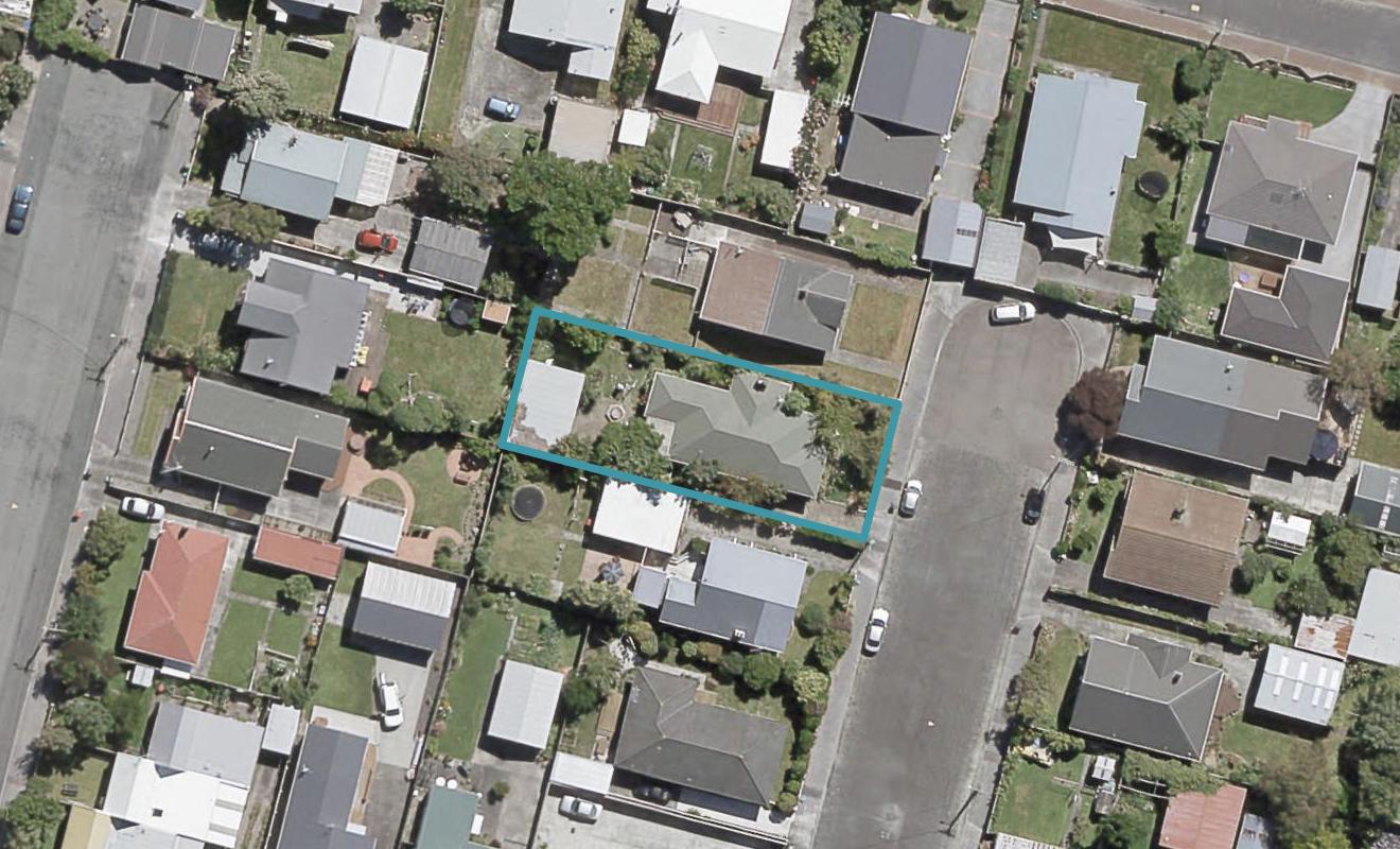 5 East Grove, Alicetown, Lower Hutt - Carousel 1