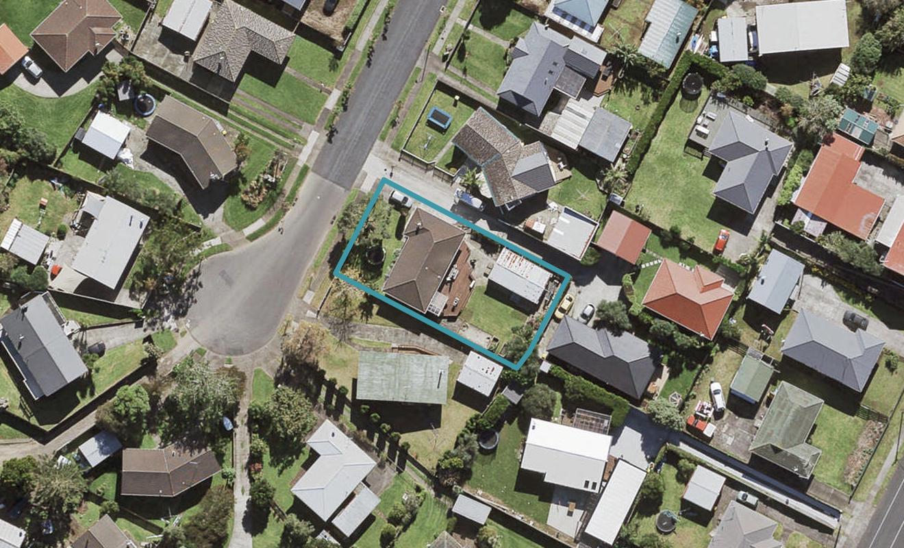 16 Dalry Place, Mangere Bridge, Auckland - Carousel 1
