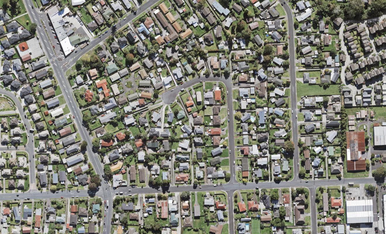 24 Bodi Place, Te Atatu South, Auckland - Carousel 1