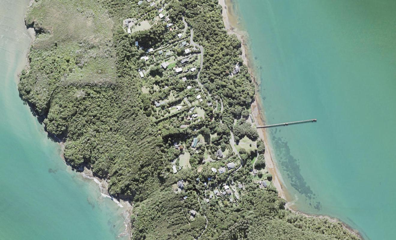 115 Cornwallis Road, Cornwallis, Auckland - Carousel 1