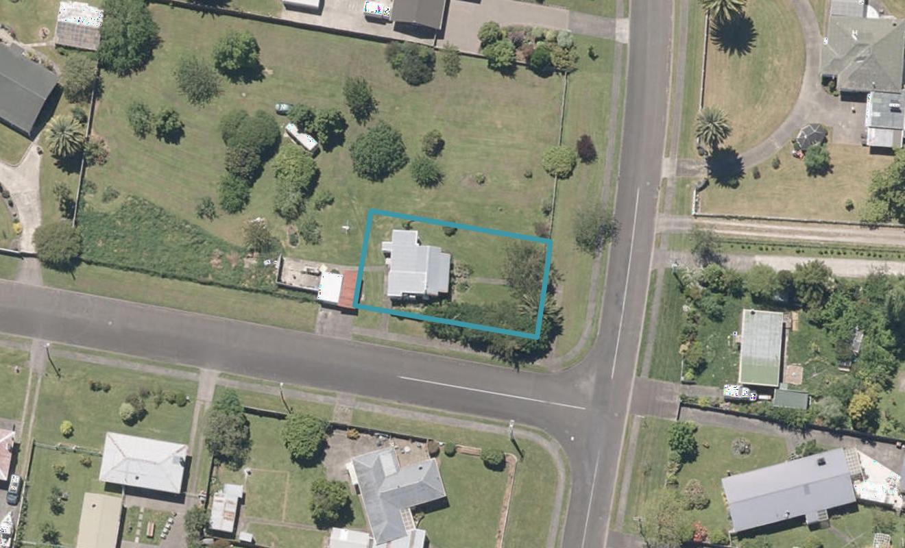 15 Delhi Avenue, Aramoho, Whanganui - Carousel 1