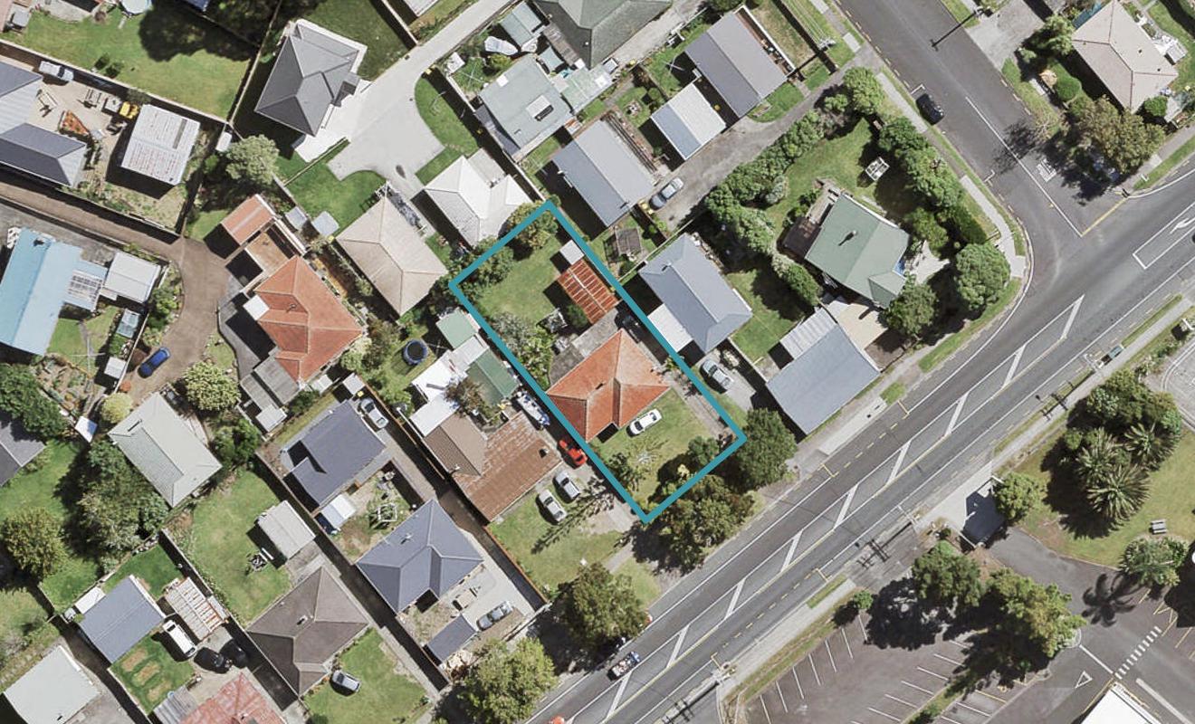 103 Henderson Valley Road, Henderson, Auckland - Carousel 1