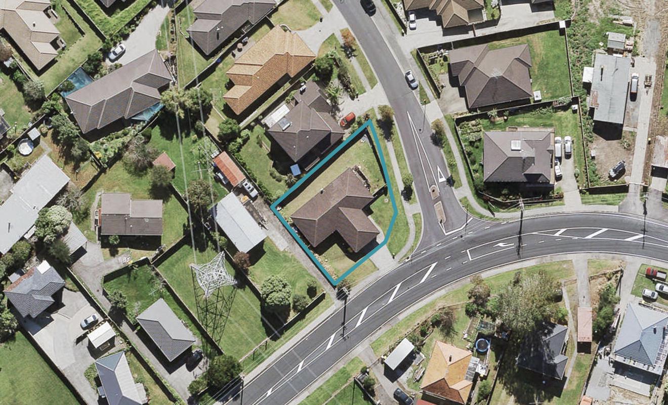 31 Lincoln Park Avenue, Massey, Auckland - Carousel 1