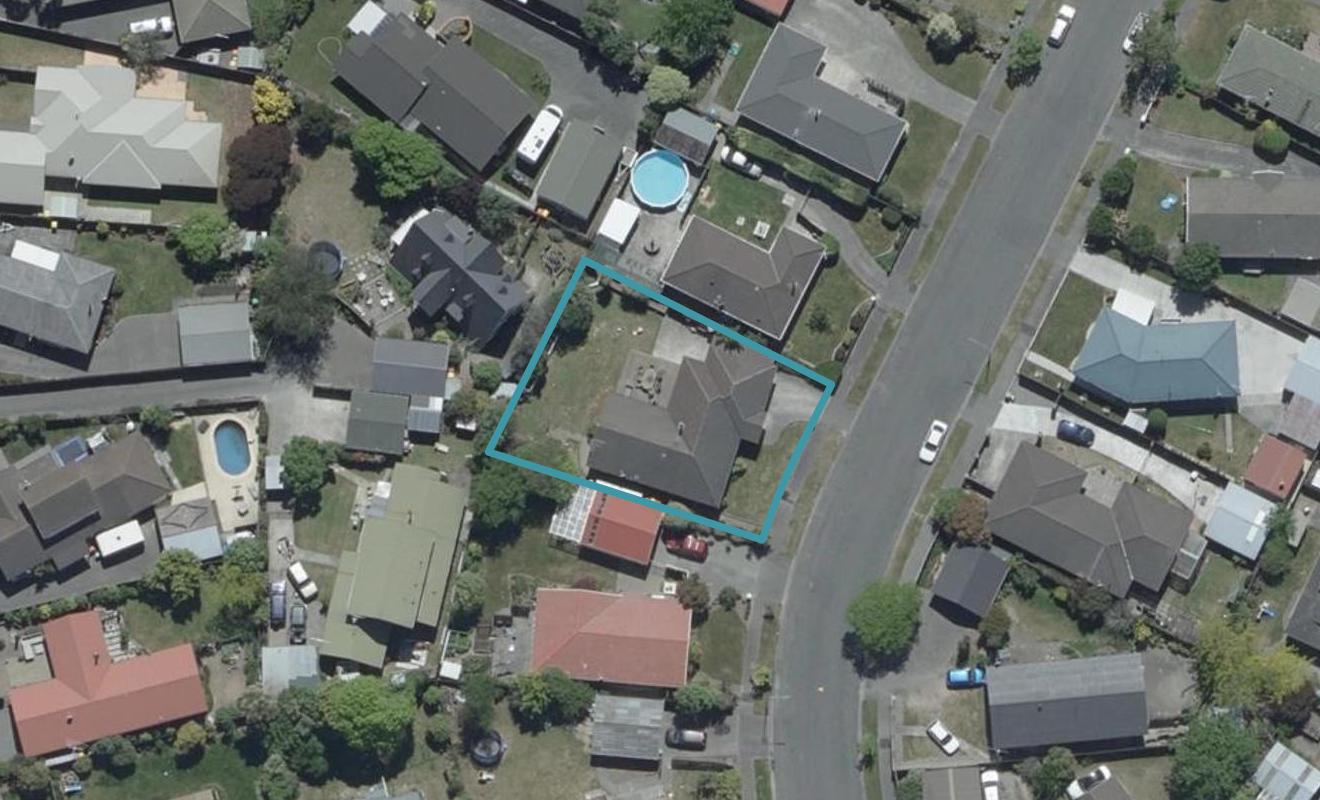33 Valecrest Avenue, Parklands, Christchurch - Carousel 1