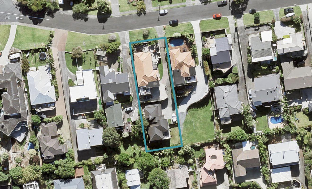 1/11 Ridge Road, Waiake, Auckland - Carousel 1