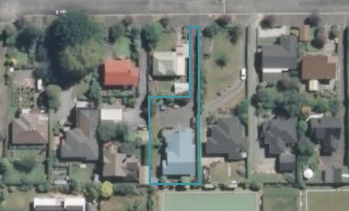 12A Onslow Street, West End, Timaru - Carousel 1