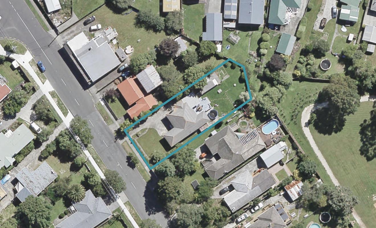 49 Glen Road, Stokes Valley, Lower Hutt - Carousel 1