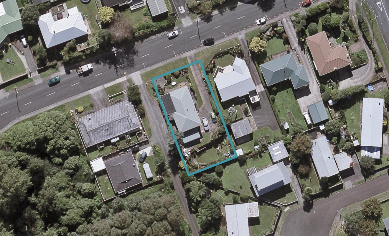 105 Clawton Street, Westown, New Plymouth - Carousel 1