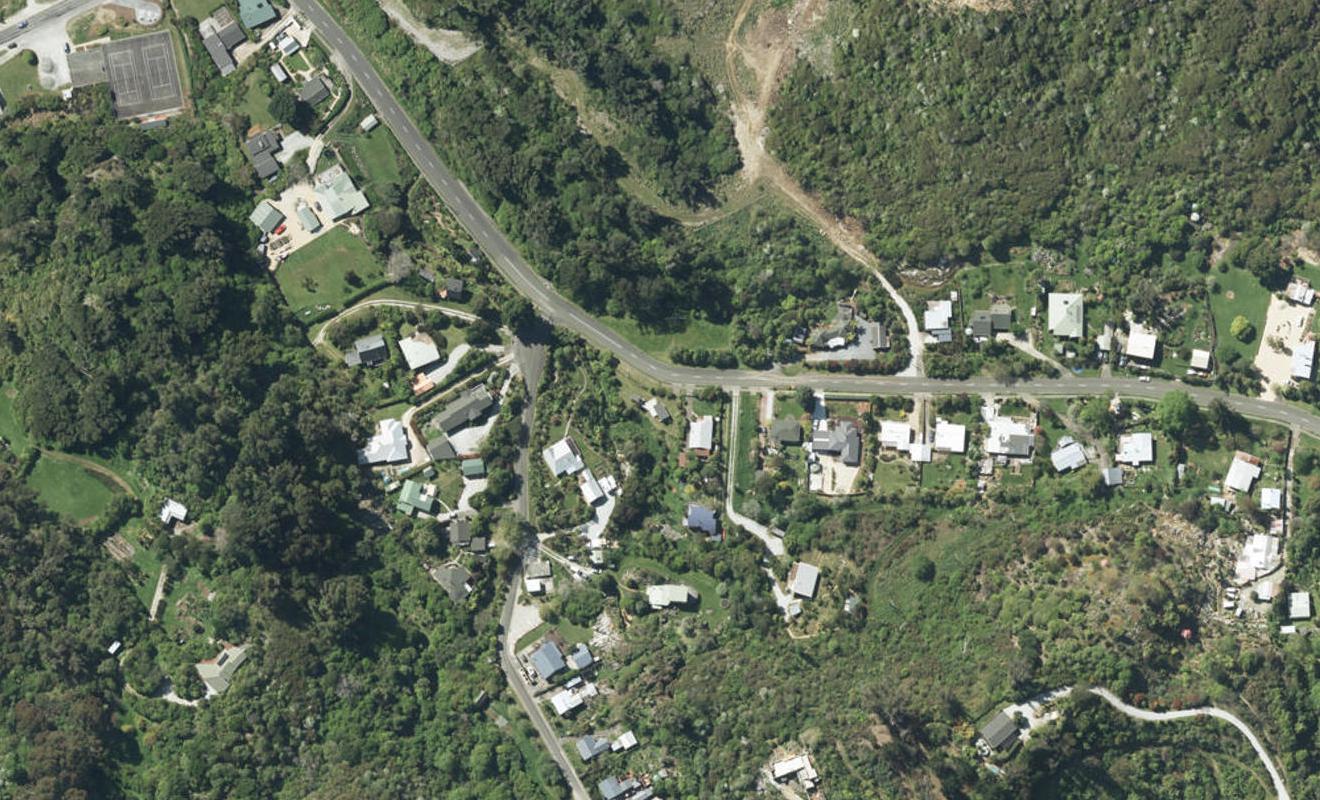 28 Pohara Valley Road, Pohara - Carousel 1