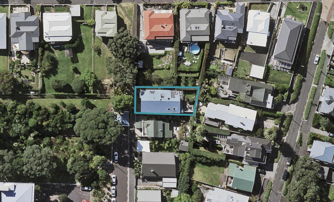 12 Spring Street, Devonport, Auckland - Carousel 1