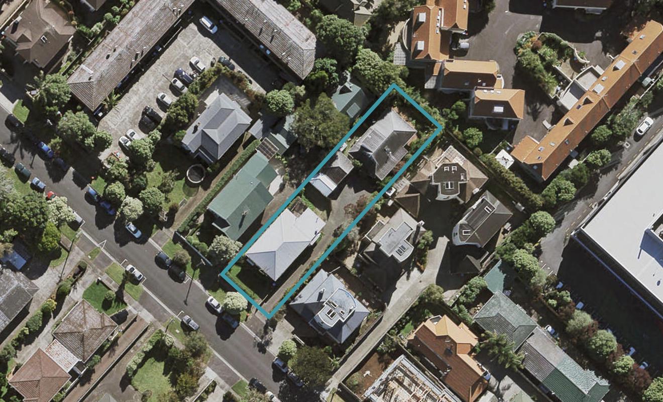 5A Tawera Road, Greenlane, Auckland - Carousel 1