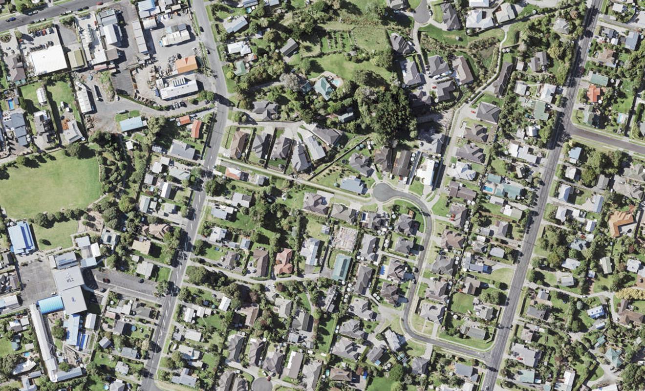 32 Pony Park Place, Beachlands, Auckland - Carousel 1
