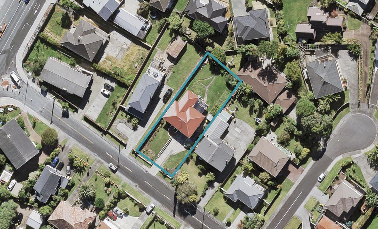 81 Jaemont Avenue, Te Atatu South, Auckland - Carousel 1