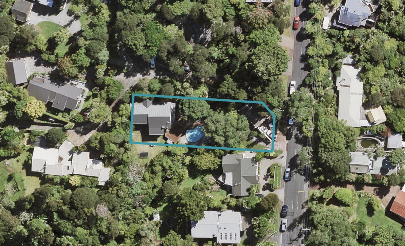 543 South Titirangi Road, Titirangi, Auckland - Carousel 1