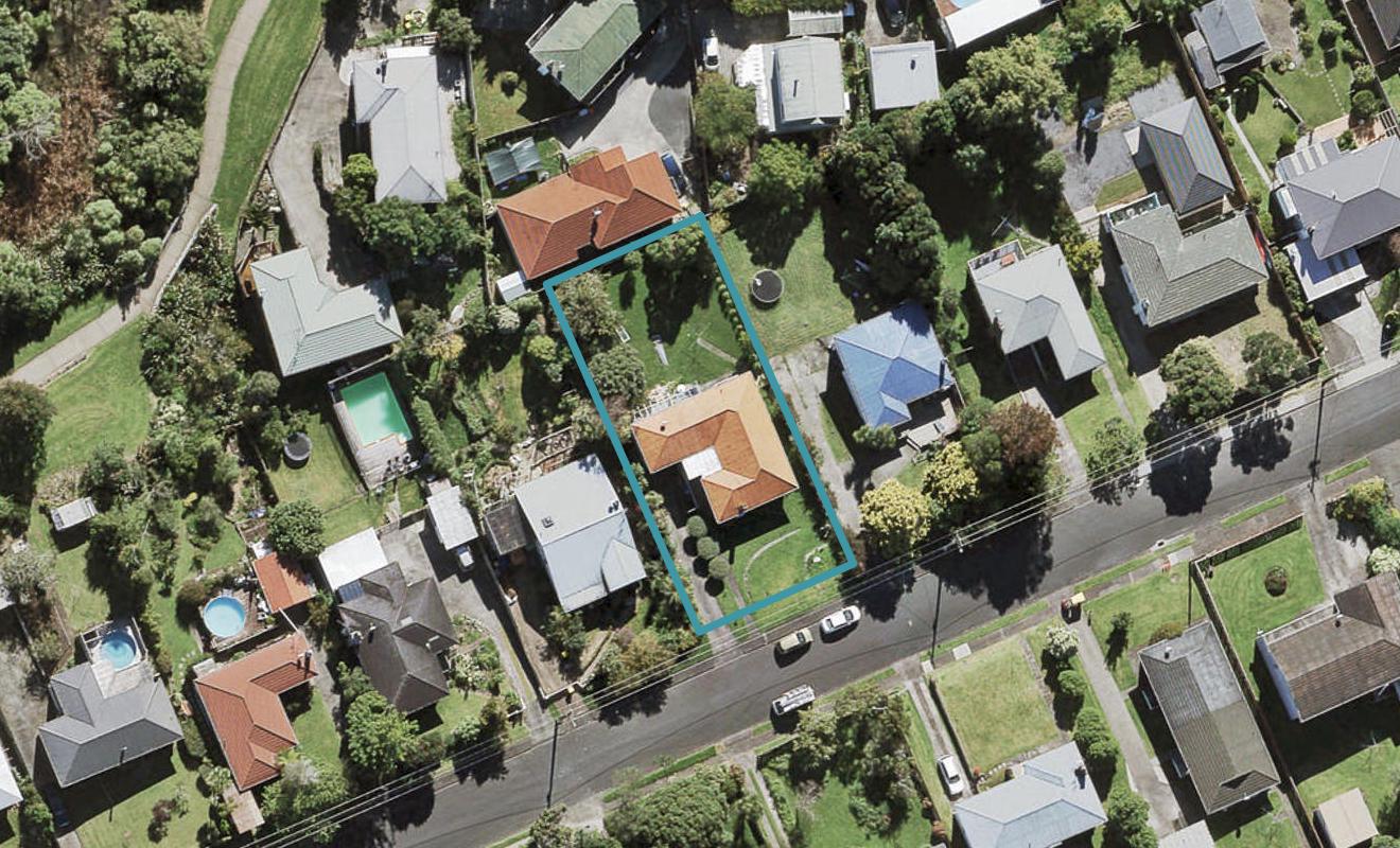 60 Sherwood Avenue, Te Atatu South, Auckland - Carousel 1