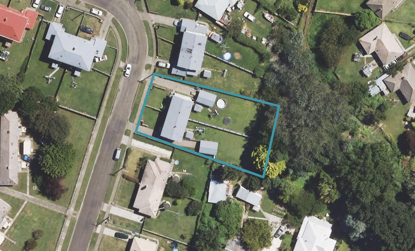 11 Titoki Street, Elgin, Gisborne - Carousel 1