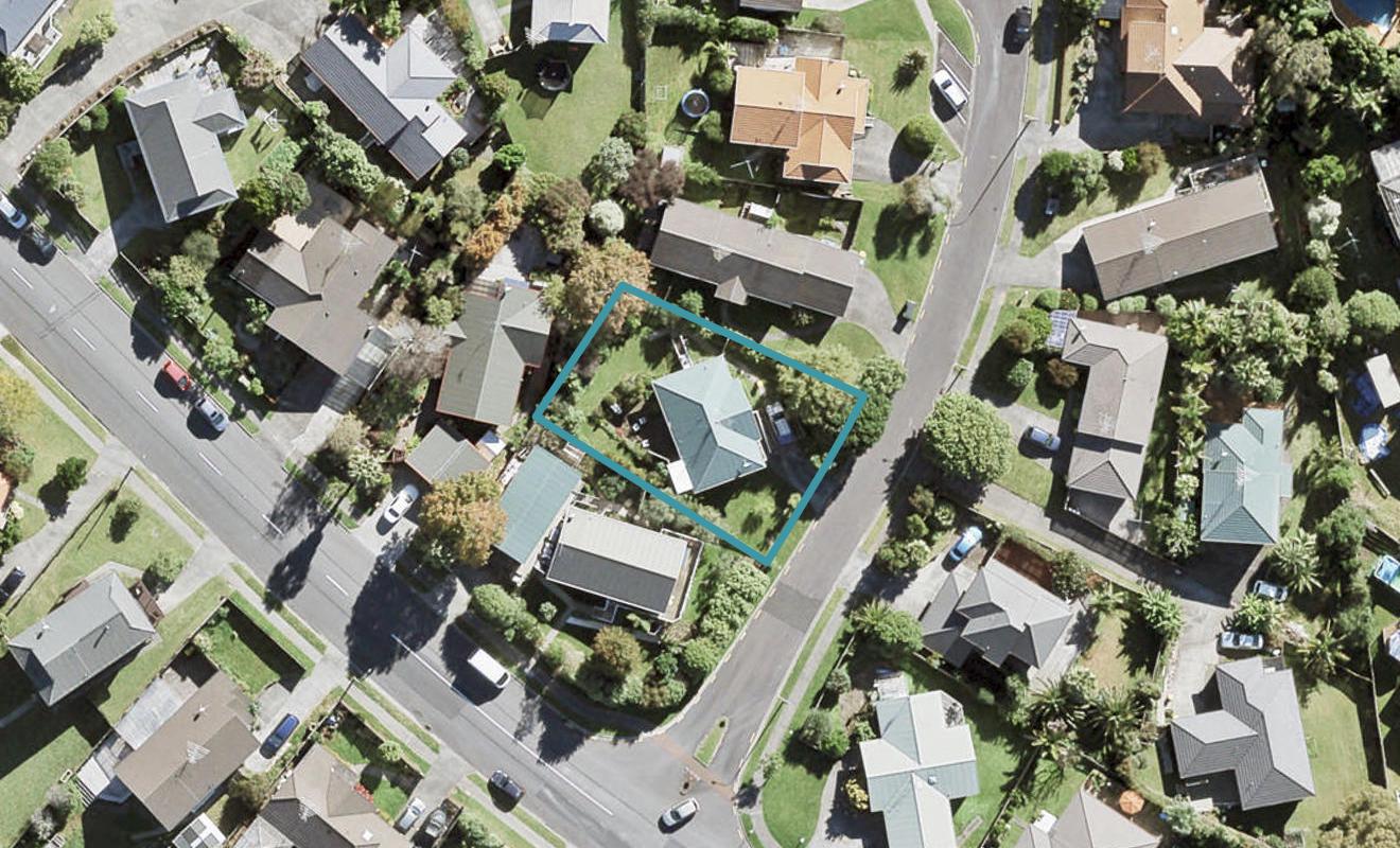 4 Kura Place, Torbay, Auckland - Carousel 1