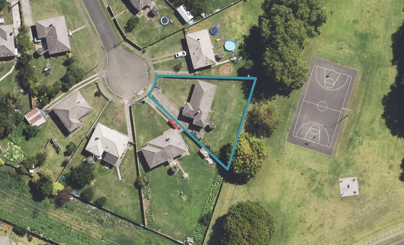 4 Puriri Street, Elgin, Gisborne - Carousel 1