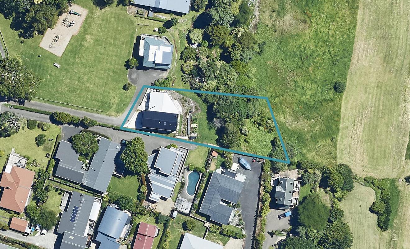37 Hillcrest Road, Otumoetai, Tauranga - Carousel 1
