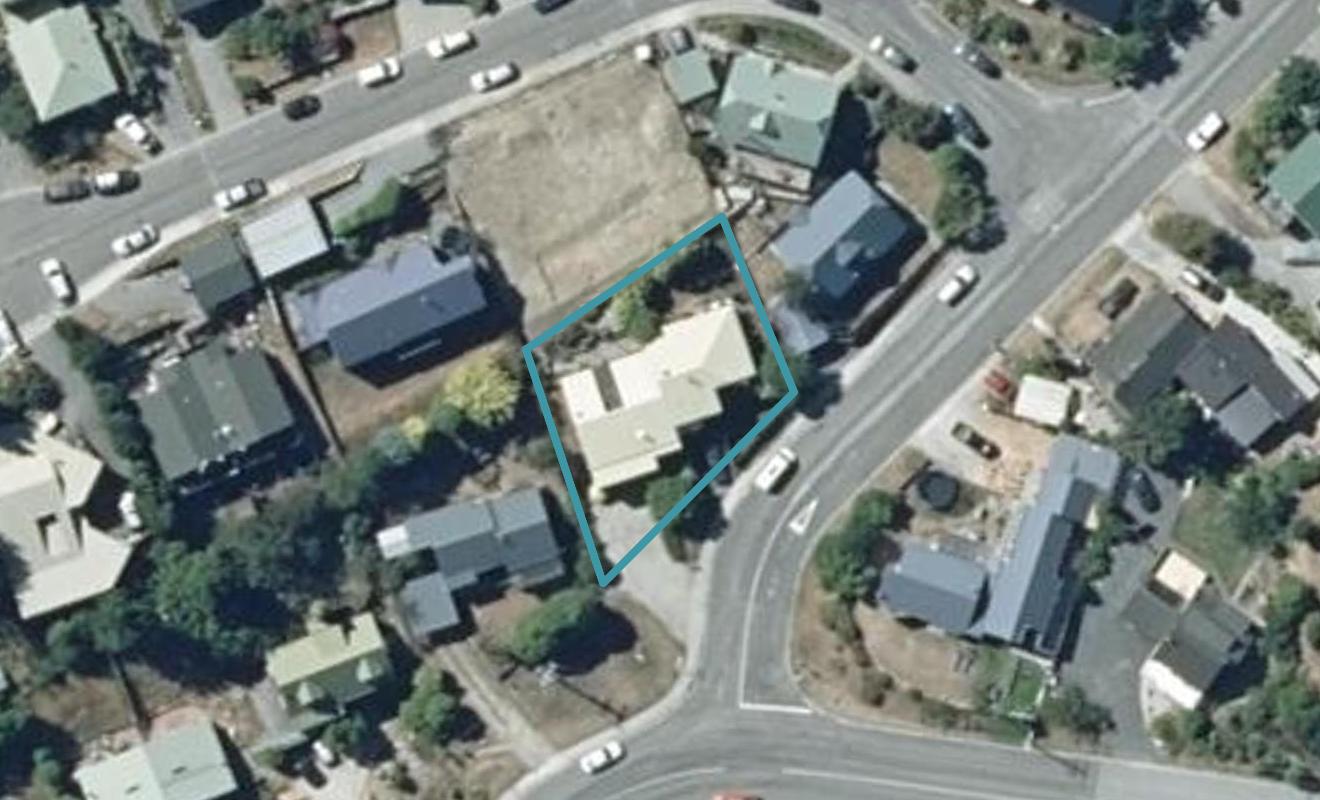 29A Watts Road, Fernhill, Queenstown - Carousel 1