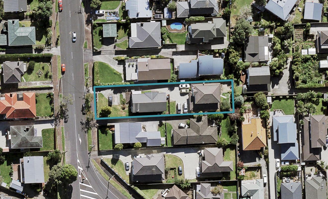 206 Whitney Street, Blockhouse Bay, Auckland - Carousel 1