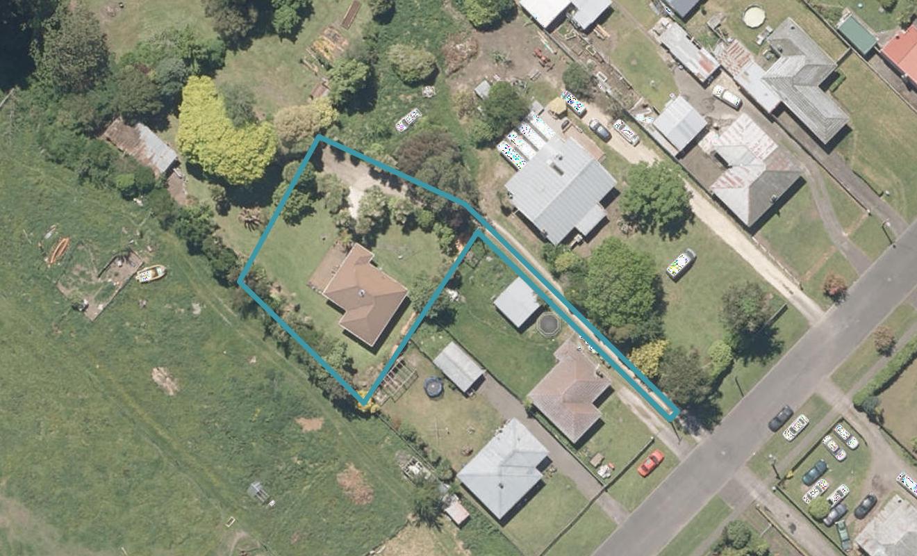 15 Hylton Street, Aramoho, Whanganui - Carousel 1