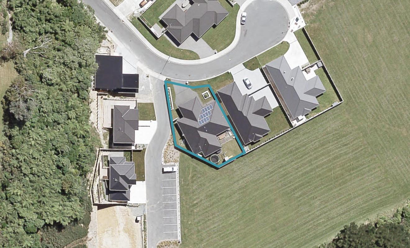 15 Kelso Grove, Kelson, Lower Hutt - Carousel 1