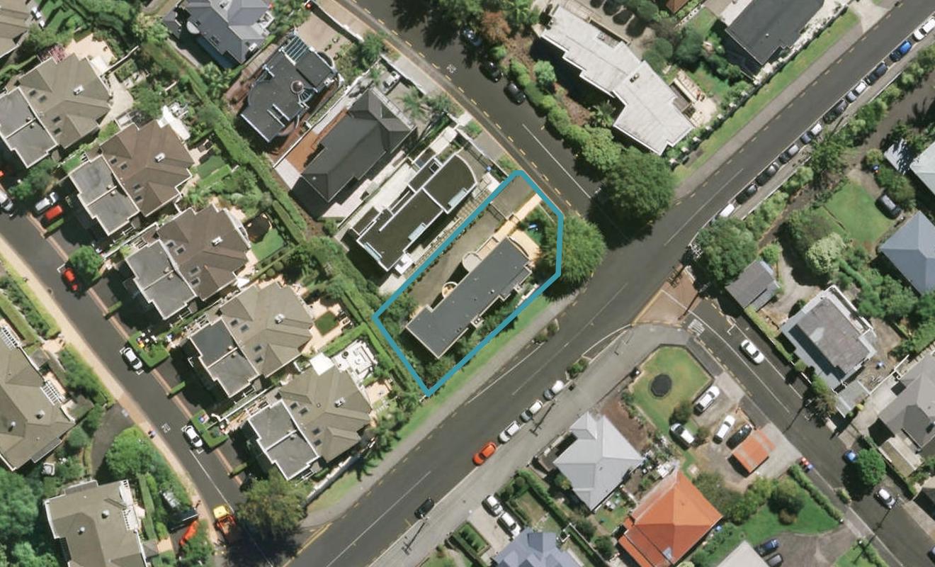2 James Cook Crescent, Remuera, Auckland - Carousel 1