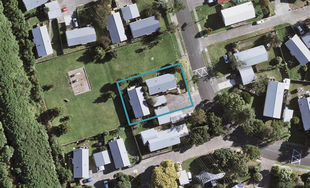 24 Keri Anne Place, Goodwood Heights, Auckland - Carousel 1