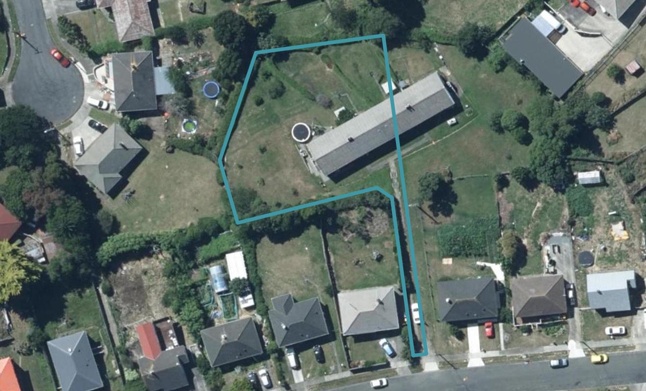 10 Cumberland Grove, Cannons Creek, Porirua - Carousel 1