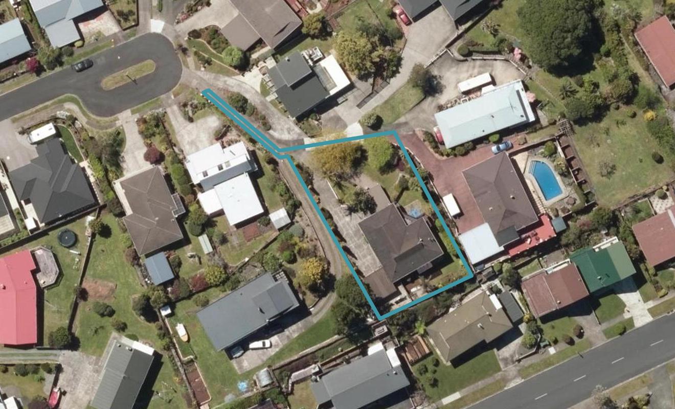 10 Barclay Place, Kamo, Whangarei - Carousel 1
