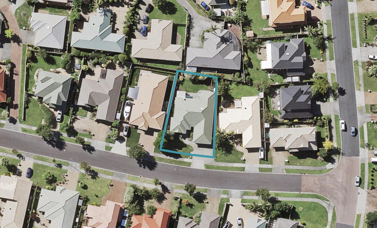5 Montecito Place, Golflands, Auckland - Carousel 1