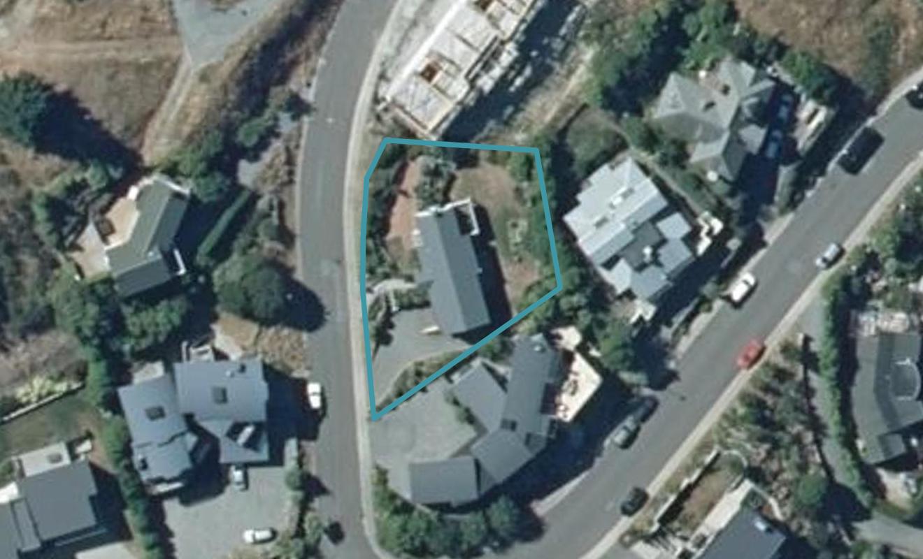 4 Matakauri Place, Fernhill, Queenstown - Carousel 1
